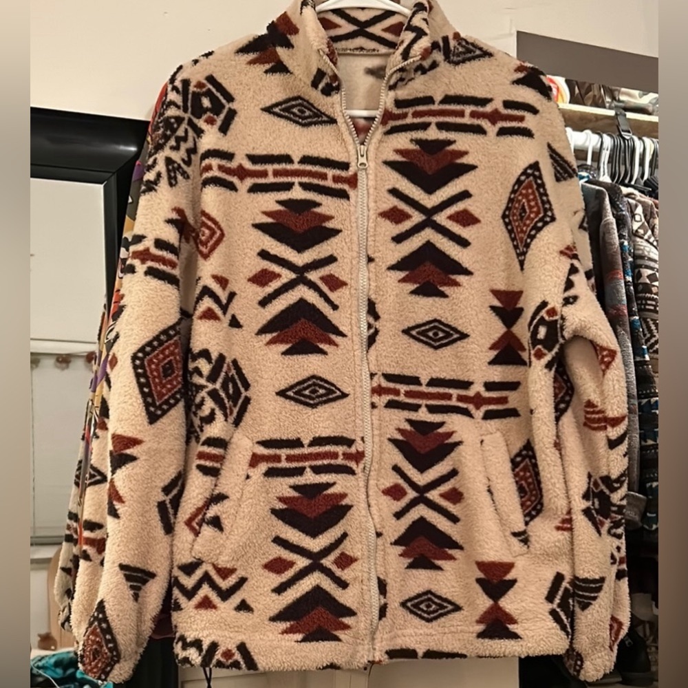 Aztec Pattern Fleece Jacket